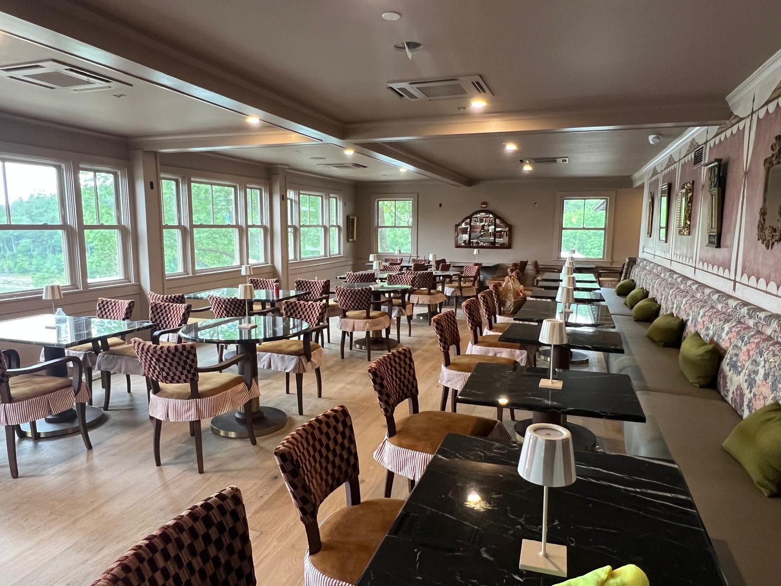 The Asticou Hotel: dining room